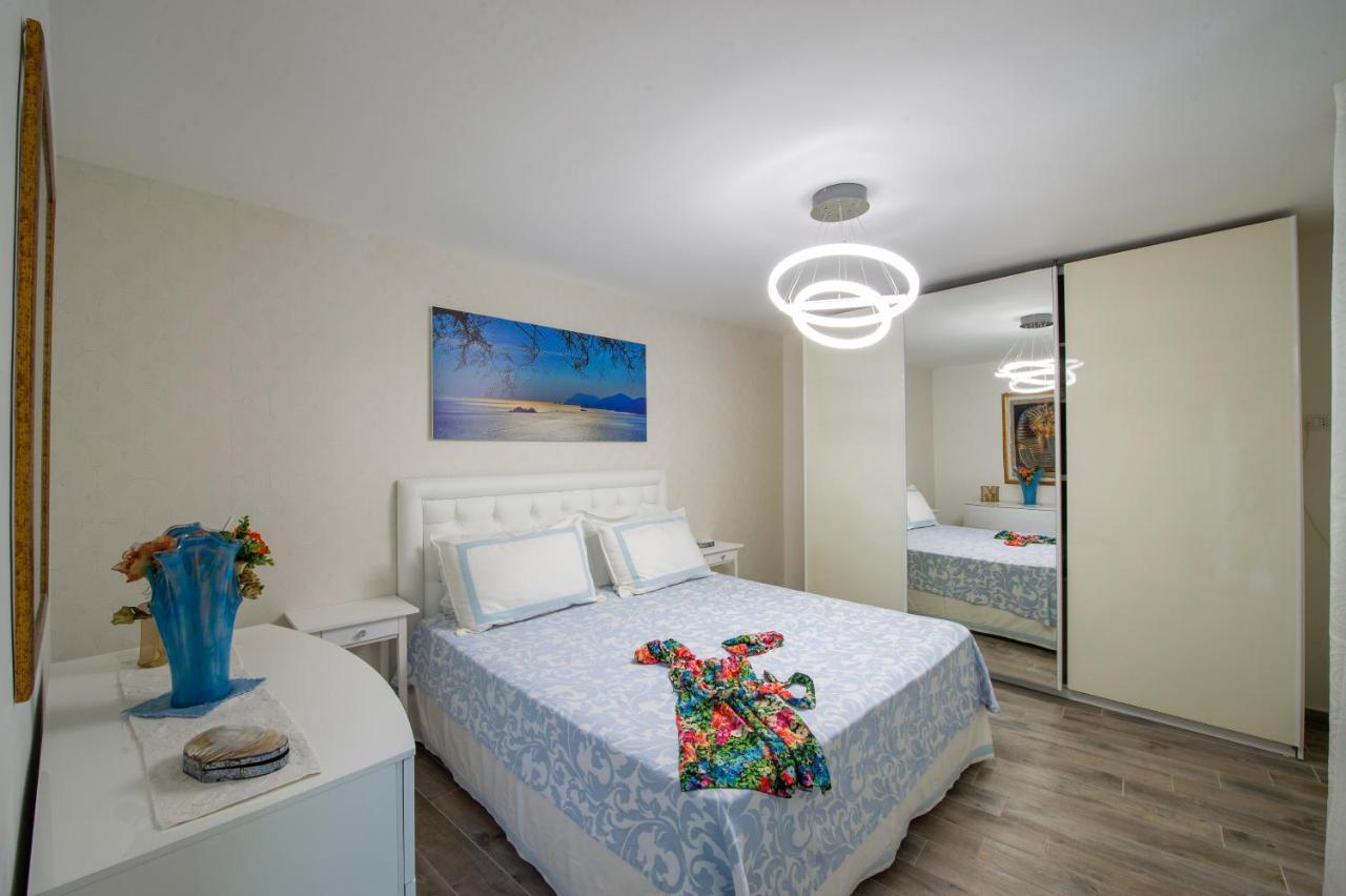 Вилла Zaffiro House Минори Экстерьер фото